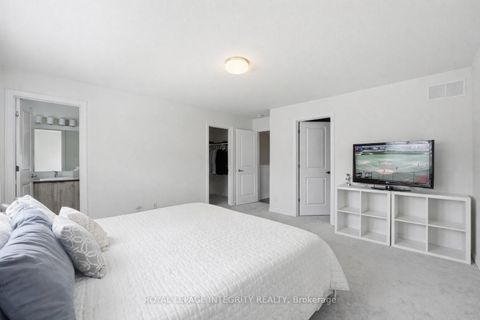 Photo 8 at 36 Jargeau Road, Orleans Village, Orleans