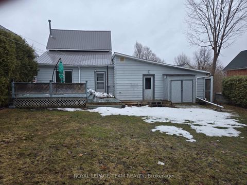 Photo 5 at 48 Thomas Street, Almonte, Mississippi Mills