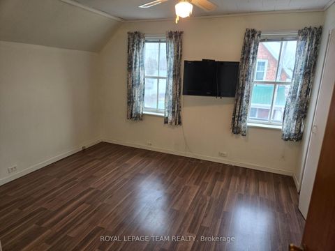 Photo 13 at 48 Thomas Street, Almonte, Mississippi Mills