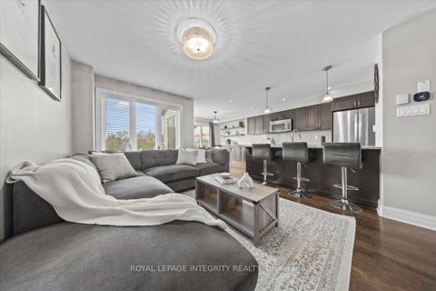 Photo 7 at 154 Woodhurst Crescent, Stittsville (South), Stittsville