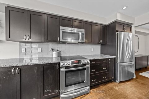 Photo 10 at 154 Woodhurst Crescent, Stittsville (South), Stittsville