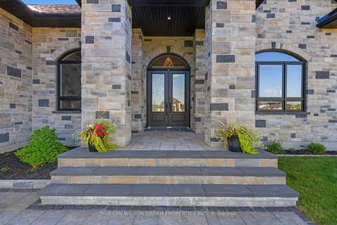 Photo 1 at 324 Hedley Way, KANATA (NORTH WEST), Kanata