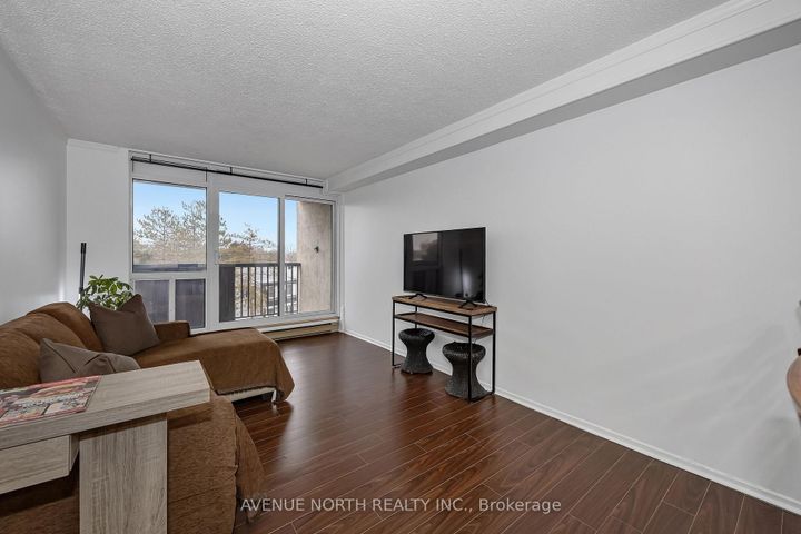 Photo 11 at 308 - 900 Dynes Road, Nepean (Carleton Square), Ottawa