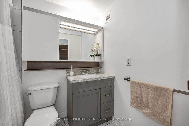 Photo 24 at 308 - 900 Dynes Road, Nepean (Carleton Square), Ottawa