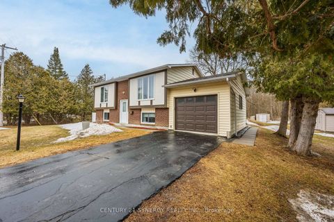 Photo 1 at 127 Snedden Drive, Mississippi Mills (Ramsay) Twp, Mississippi Mills