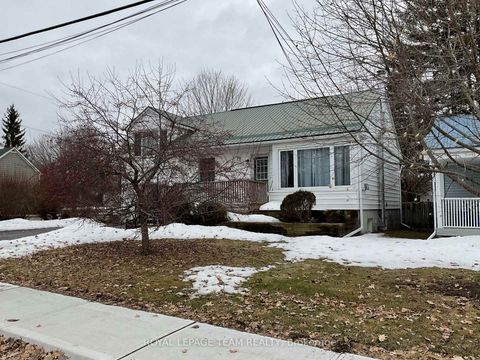 Photo 1 at 294 St George Street, Almonte, Mississippi Mills