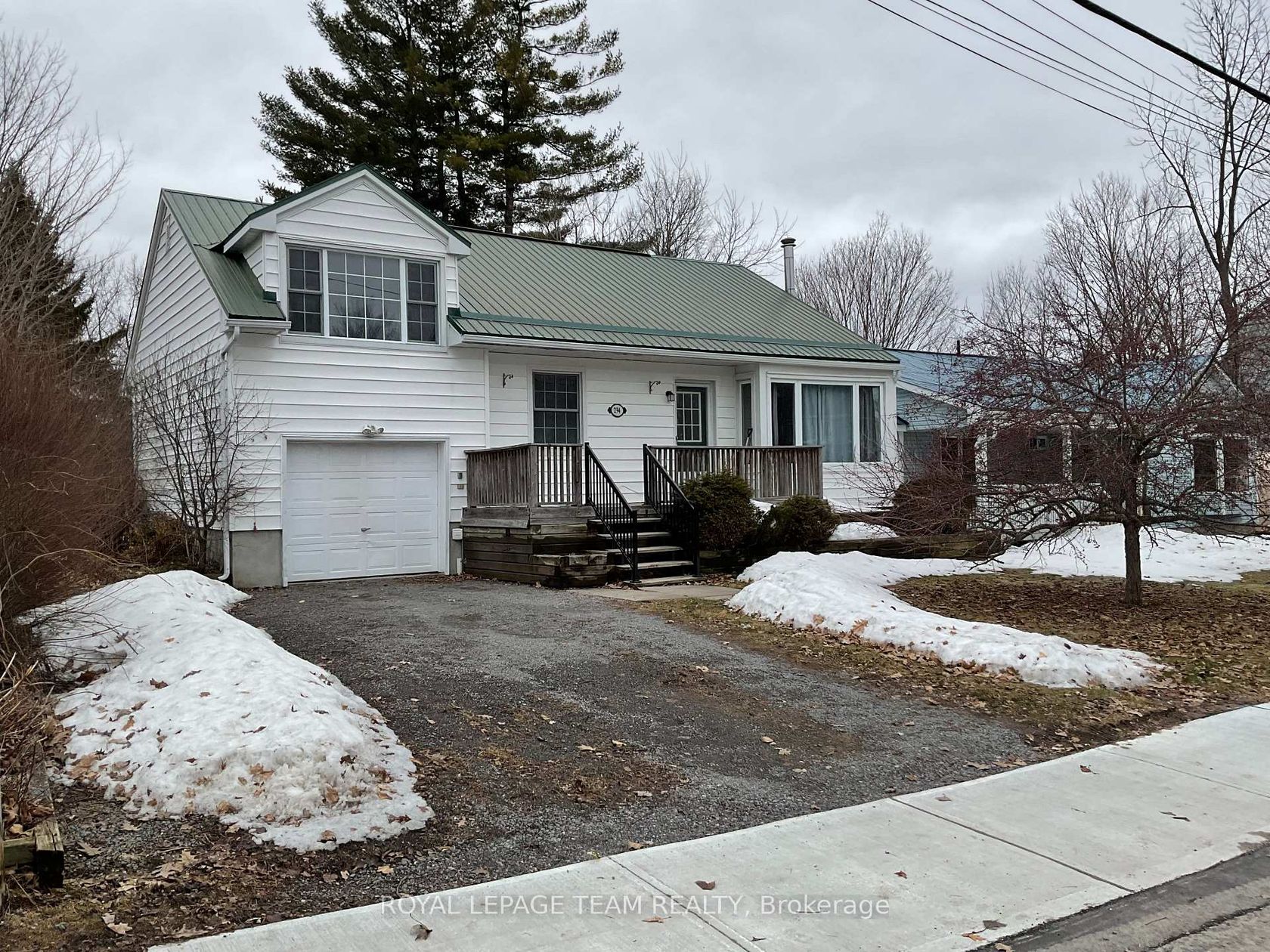 294 St George Street, Almonte, Mississippi Mills 2