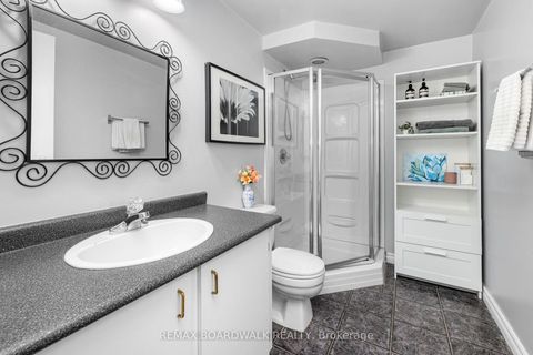 Photo 41 at 1981 Orchardview Avenue, Fallingbrook/Gardenway South, Orleans