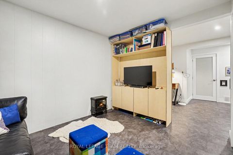 Photo 25 at 43 Whelan Drive, Nepean (Pheasant Run), Ottawa