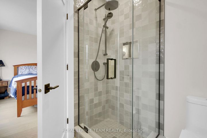 Photo 33 at 62 Rossland Avenue, Nepean (Meadowlands/St. Claire Gardens), Ottawa