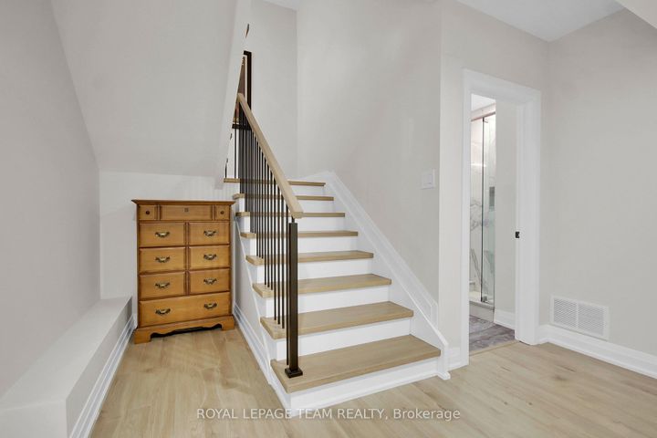 Photo 40 at 62 Rossland Avenue, Nepean (Meadowlands/St. Claire Gardens), Ottawa