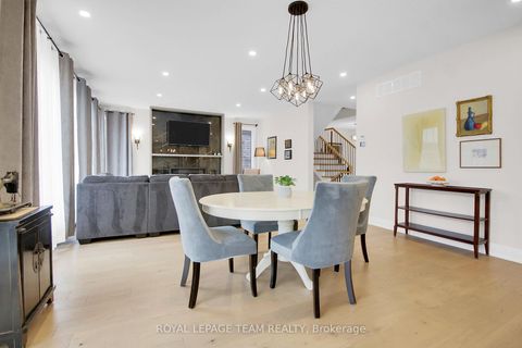 Photo 10 at 62 Rossland Avenue, Nepean (Meadowlands/St. Claire Gardens), Ottawa