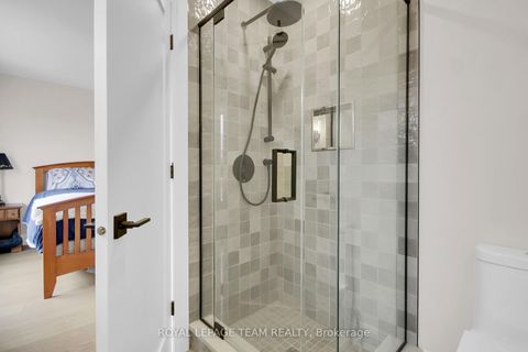 Photo 33 at 62 Rossland Avenue, Nepean (Meadowlands/St. Claire Gardens), Ottawa