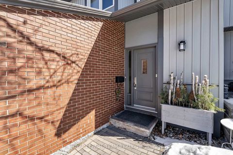 Photo 1 at C - 18 Benlea Drive, Nepean (Tanglewood), Ottawa