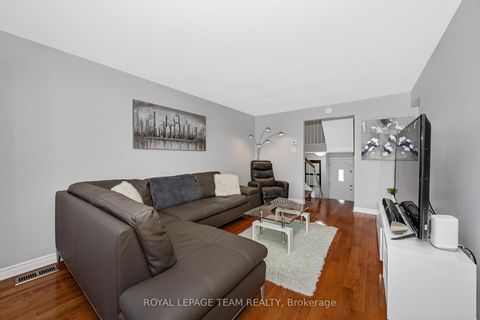 Photo 5 at C - 18 Benlea Drive, Nepean (Tanglewood), Ottawa