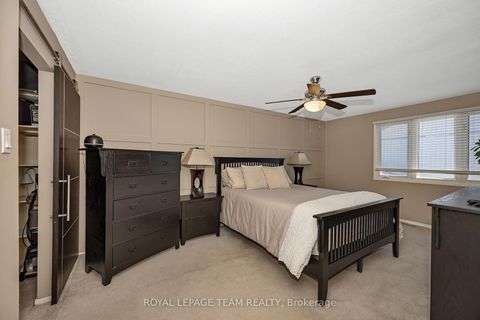 Photo 20 at C - 18 Benlea Drive, Nepean (Tanglewood), Ottawa