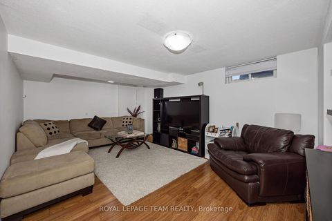 Photo 28 at C - 18 Benlea Drive, Nepean (Tanglewood), Ottawa