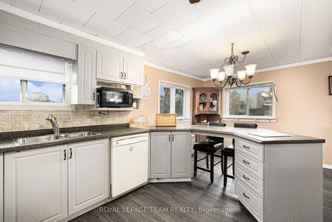 Photo 12 at 88 Bay Road, Rideau Lakes (South Elmsley) Twp, Rideau Lakes