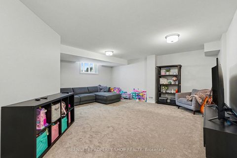 Photo 15 at 551 Cardamom Terrace, Stittsville (South), Stittsville