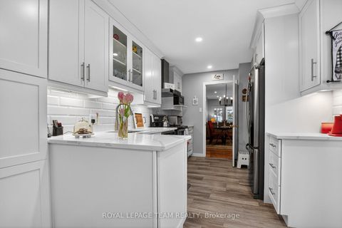 Photo 21 at 20 RIVER OAKS Court, Stittsville (Central), Stittsville