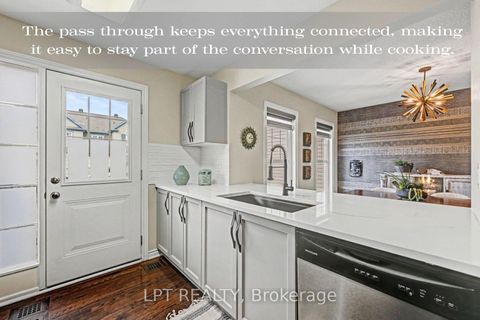 Photo 5 at 607 Meadowcreek Circle, Emerald Meadows/Trailwest, Kanata