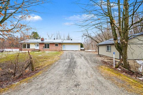 Photo 2 at 715 Hanna Road, Bathurst/Burgess & Sherbrooke (South Sherbrooke) Twp, Tay Valley