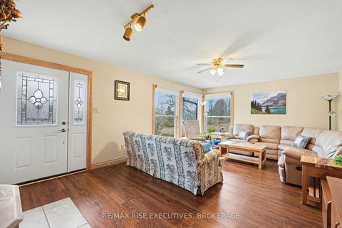 Photo 3 at 715 Hanna Road, Bathurst/Burgess & Sherbrooke (South Sherbrooke) Twp, Tay Valley