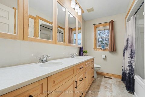 Photo 16 at 715 Hanna Road, Bathurst/Burgess & Sherbrooke (South Sherbrooke) Twp, Tay Valley