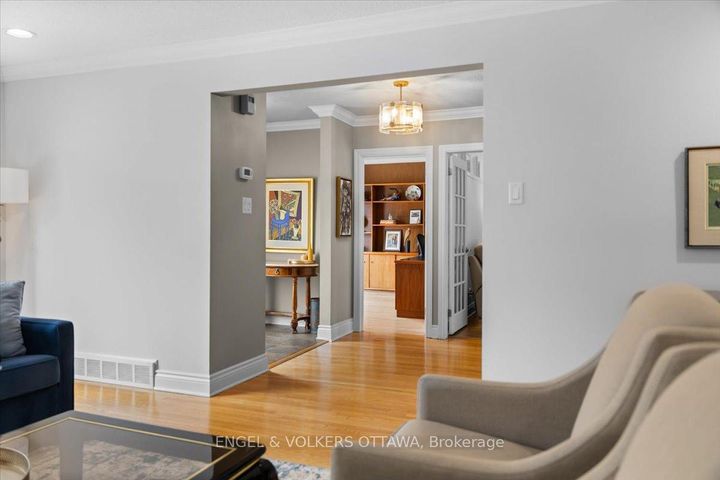 Photo 24 at 33 Okanagan Drive, Nepean (Bruce Farm/Graham Park/Qualicum/Bellands), Ottawa