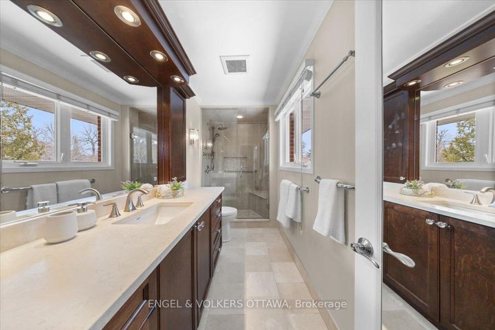 Photo 30 at 33 Okanagan Drive, Nepean (Bruce Farm/Graham Park/Qualicum/Bellands), Ottawa