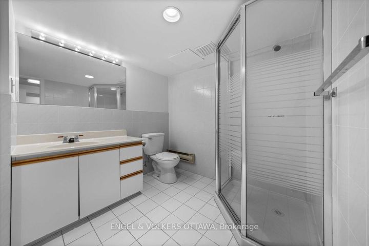 Photo 38 at 33 Okanagan Drive, Nepean (Bruce Farm/Graham Park/Qualicum/Bellands), Ottawa