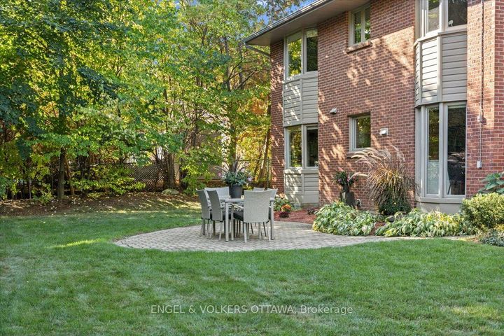 Photo 39 at 33 Okanagan Drive, Nepean (Bruce Farm/Graham Park/Qualicum/Bellands), Ottawa