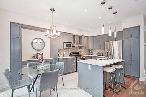 Photo 7 at 427 Rainrock Crescent, Mer Bleue/Bradley Estates/Anderson Park, Orleans