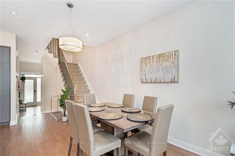 Photo 11 at 427 Rainrock Crescent, Mer Bleue/Bradley Estates/Anderson Park, Orleans