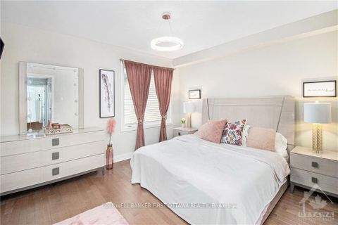 Photo 15 at 427 Rainrock Crescent, Mer Bleue/Bradley Estates/Anderson Park, Orleans