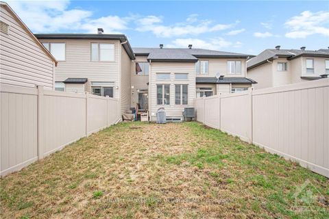 Photo 27 at 427 Rainrock Crescent, Mer Bleue/Bradley Estates/Anderson Park, Orleans