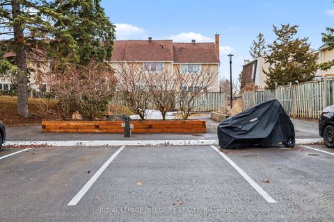 Photo 31 at 319 Stowe Court, Beaverbrook, Kanata