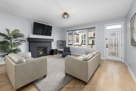 Photo 15 at 432 Gidran Circle, Emerald Meadows/Trailwest, Kanata