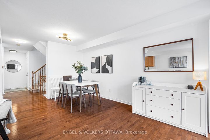 Photo 17 at 293 Silbrass Private, Nepean (Stonebridge), Ottawa