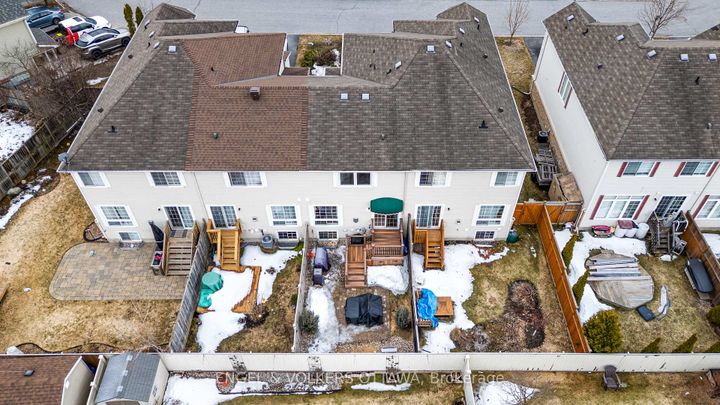 Photo 34 at 293 Silbrass Private, Nepean (Stonebridge), Ottawa