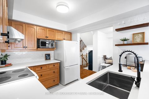 Photo 14 at 293 Silbrass Private, Nepean (Stonebridge), Ottawa