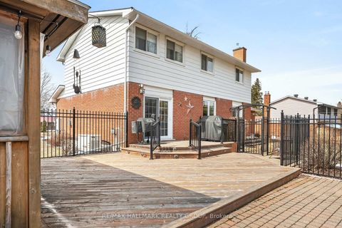 Photo 37 at 6553 Michelangelo Court, North Gower, Manotick