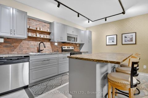 Photo 6 at 8 - 15 Findlay Avenue, Carleton Place