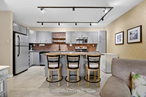 Photo 10 at 8 - 15 Findlay Avenue, Carleton Place