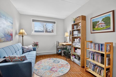 Photo 31 at 8 - 15 Findlay Avenue, Carleton Place