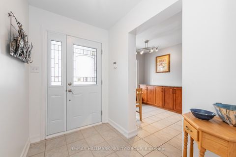 Photo 2 at 6380 St Louis Drive, Hiawatha Park/Convent Glen, Orleans