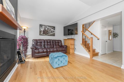 Photo 12 at 6380 St Louis Drive, Hiawatha Park/Convent Glen, Orleans