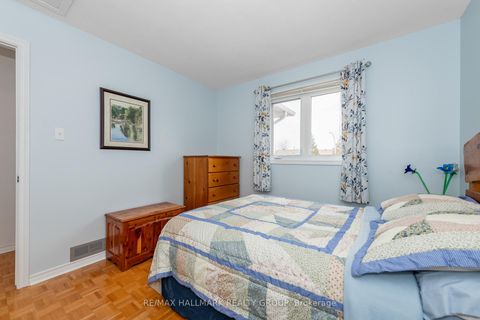Photo 20 at 6380 St Louis Drive, Hiawatha Park/Convent Glen, Orleans
