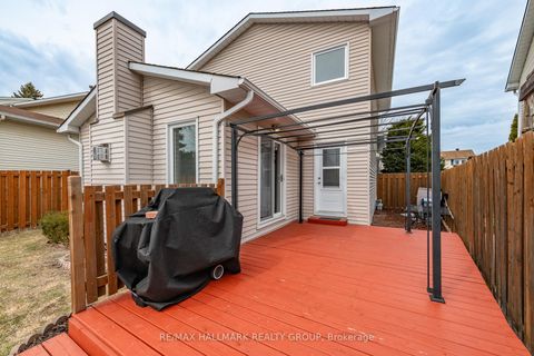 Photo 30 at 6380 St Louis Drive, Hiawatha Park/Convent Glen, Orleans