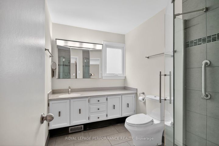 Photo 26 at 15 Hallowell Court, Nepean (Arlington Woods), Ottawa